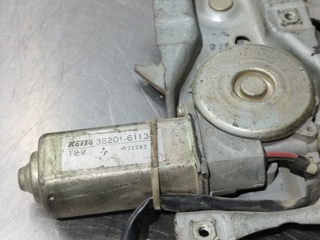 ELEVALUNAS DELANTERO DERECHO MAZDA 626 BERLINA (G