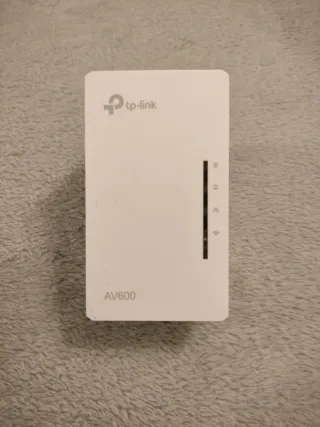 Kit PLC TP-Link TL-WPA4220 + TL-PA4010 WiFi