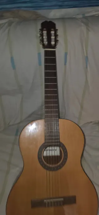 Guitarra Admira Alba - Como Nueva