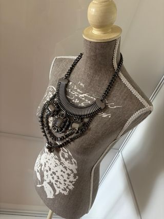 Collar Zara Gris y Plateado