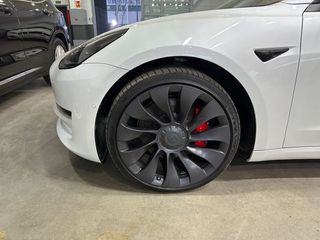 Tesla Model 3 Performance 4WD