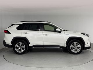 Toyota Rav4 2.5l 220H Luxury