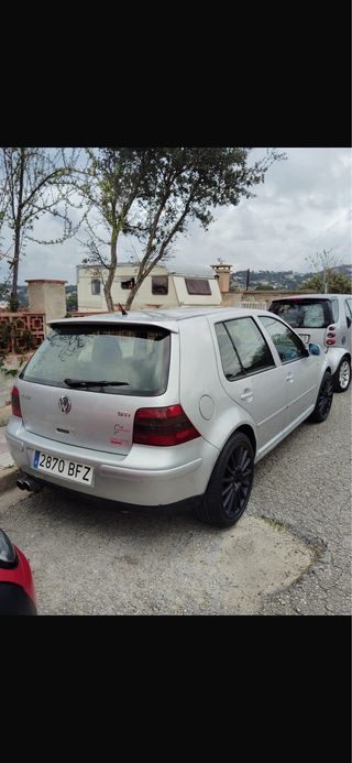 Volkswagen Golf 2001