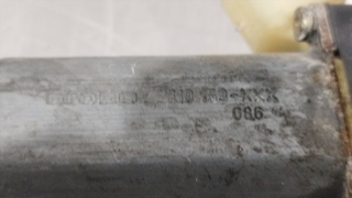 ELEVALUNAS DELANTERO DERECHO MERCEDES-BENZ CLASE