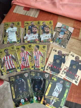 Cromos Panini Adrenalyn XL 25/26
