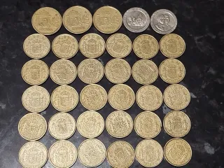 Lote 35 monedas 100, 200 y 500 pesetas