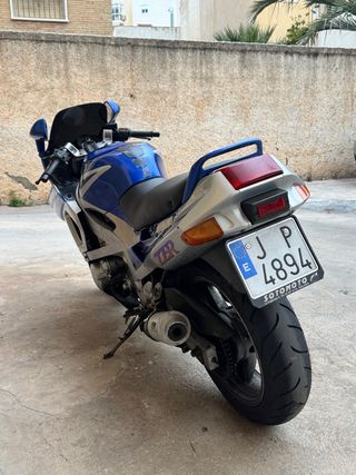 Kawasaki ZZR 600 Azul Sportbike