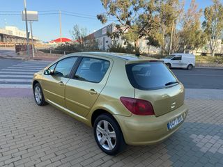 Peugeot 307 2004