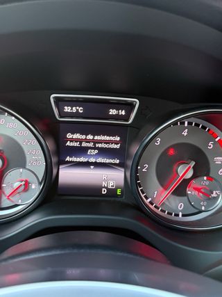 Mercedes-Benz GLA 2014