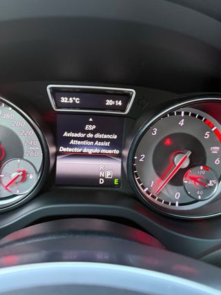 Mercedes-Benz GLA 2014