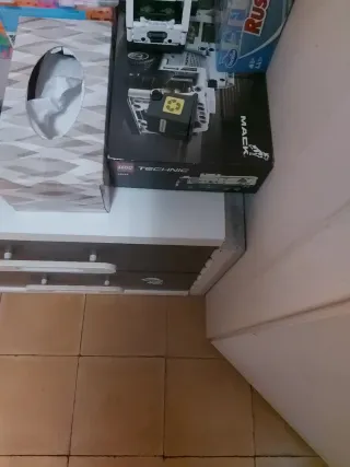 Comodino con 2 cassetti