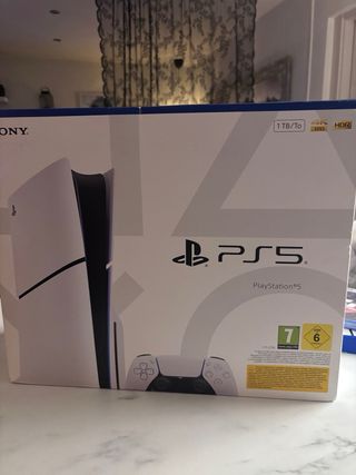 Consola PlayStation 5 + Gran Turismo 7