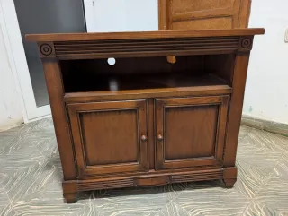 Mueble TV de madera