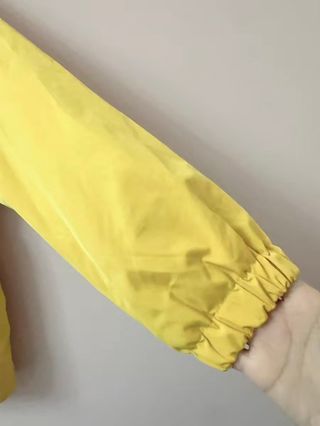 Chaqueta Deportiva Amarilla