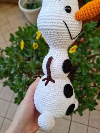 Olaf amigurumi uncinetto 20cm