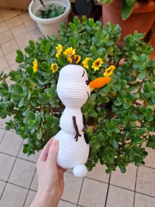 Olaf amigurumi uncinetto 20cm