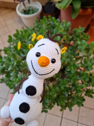 Olaf amigurumi uncinetto 20cm