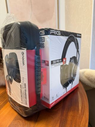 Nintendo Switch 2 con Auriculares y Funda protecto