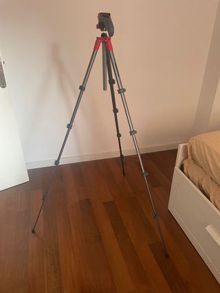 Trípode Manfrotto MK Compacto Gris y Rojo