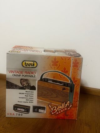 Radio Vintage Trevi OM/MF Portatile VRA 780