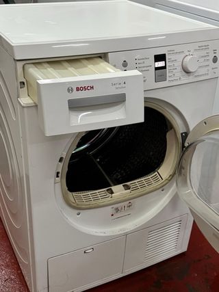 Secadora Bosch Serie 4 Sensitive