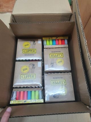 Isqueiros Clipper  - 10 caixas para venda