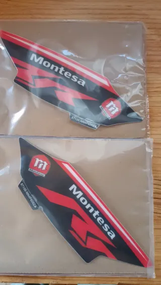 Adhesivos laterales deposito Montesa Cota 4RT