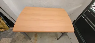 Mesa de cocina madera y metal