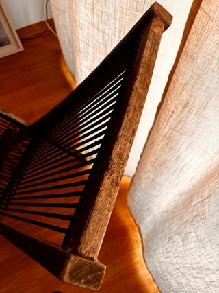 Silla de terraza de madera.