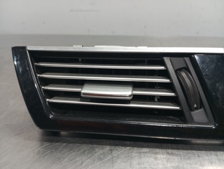 REJILLA AIREADORA MERCEDES-BENZ CLASE E (BM 212)