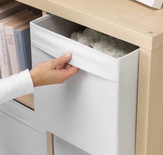 2 muebles de almacenaje Ikea Negro/Marrón