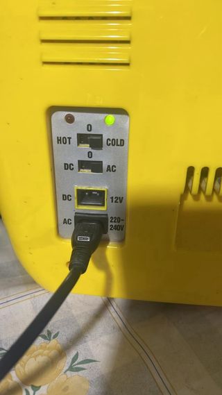 Mini Nevera Fisura Amarilla