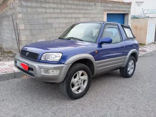 Toyota RAV4 1999