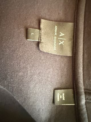 Chaqueta Armani Exchange con camiseta