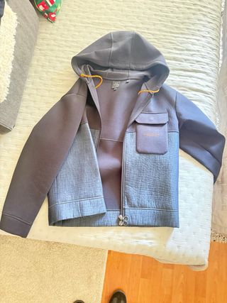 Chaqueta Armani Exchange con camiseta