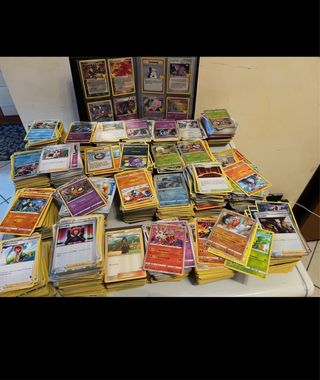 Lotto carte Pokèmon (leggi bene)