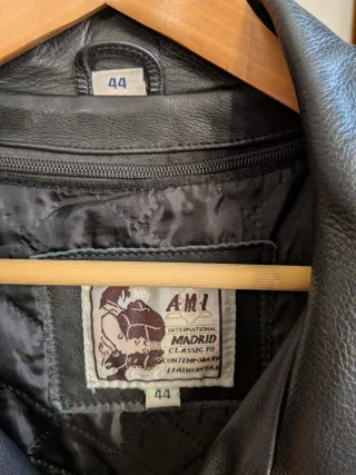 Cazadora cuero Ami moto talla L