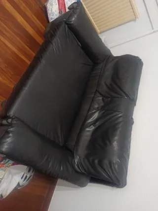 Sofá de 2 plazas de piel negro