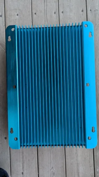Regulador Solar Renogy ROVER 100A MPPT