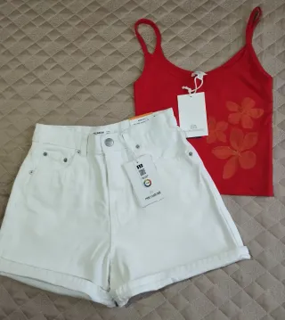 Lote Pull&Bear: Top Rojo y Shorts Blancos T.36