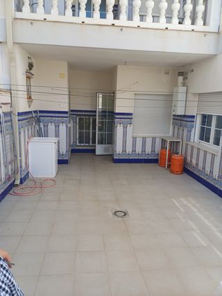 Piso con patio