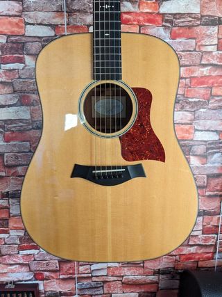 Guitarra Acústica Taylor 510e con ES2