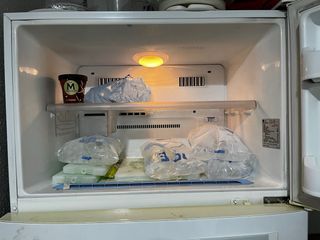 Nevera LG blanca con dispensador