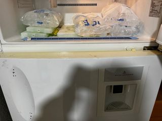 Nevera LG blanca con dispensador