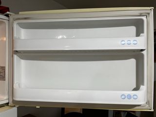 Nevera LG blanca con dispensador