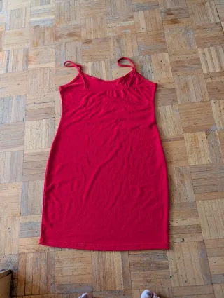 Vestido rojo de tirantes