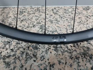 Ruedas Gravel Hollowgram G-S 27