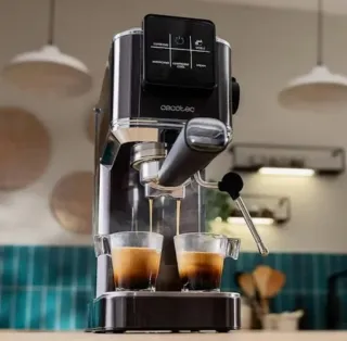 Cafetera cecotec cafelizzia coldbrew