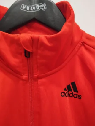 Chaqueta deportiva Adidas