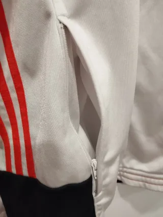 Chaqueta deportiva Adidas